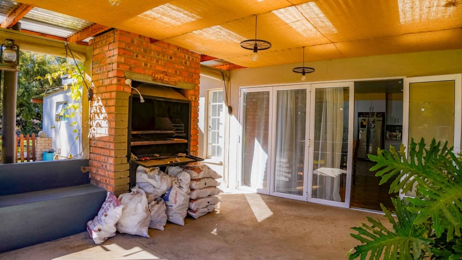 4 Bedroom Property for Sale in Kwaggafontein Free State